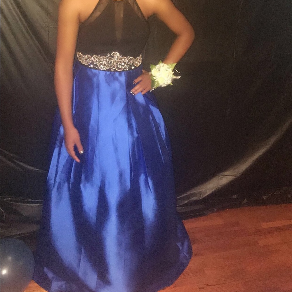 Prom Dress - Picture 2 of 2